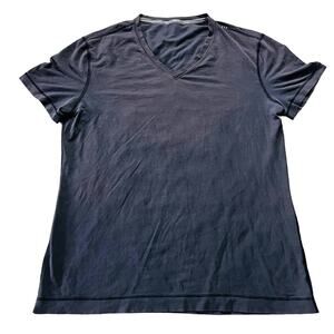 Men's V-Neck Navy T-Shirt